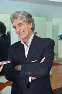 L'attore Gianfranco Jannuzzo nel backstage di "Insieme". Foto Vincenzo Musumeci