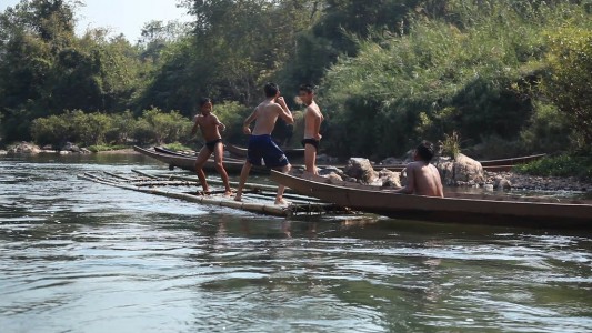 The Raftmakers,il fiume Mekong in Laos 